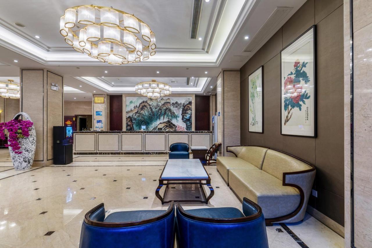 Huzhou Wealth Hotel Esterno foto