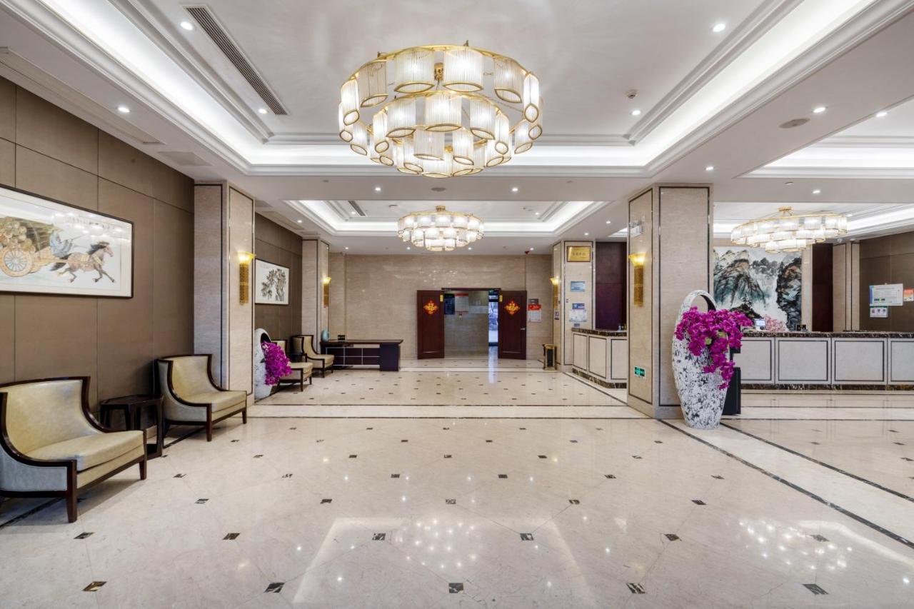 Huzhou Wealth Hotel Esterno foto