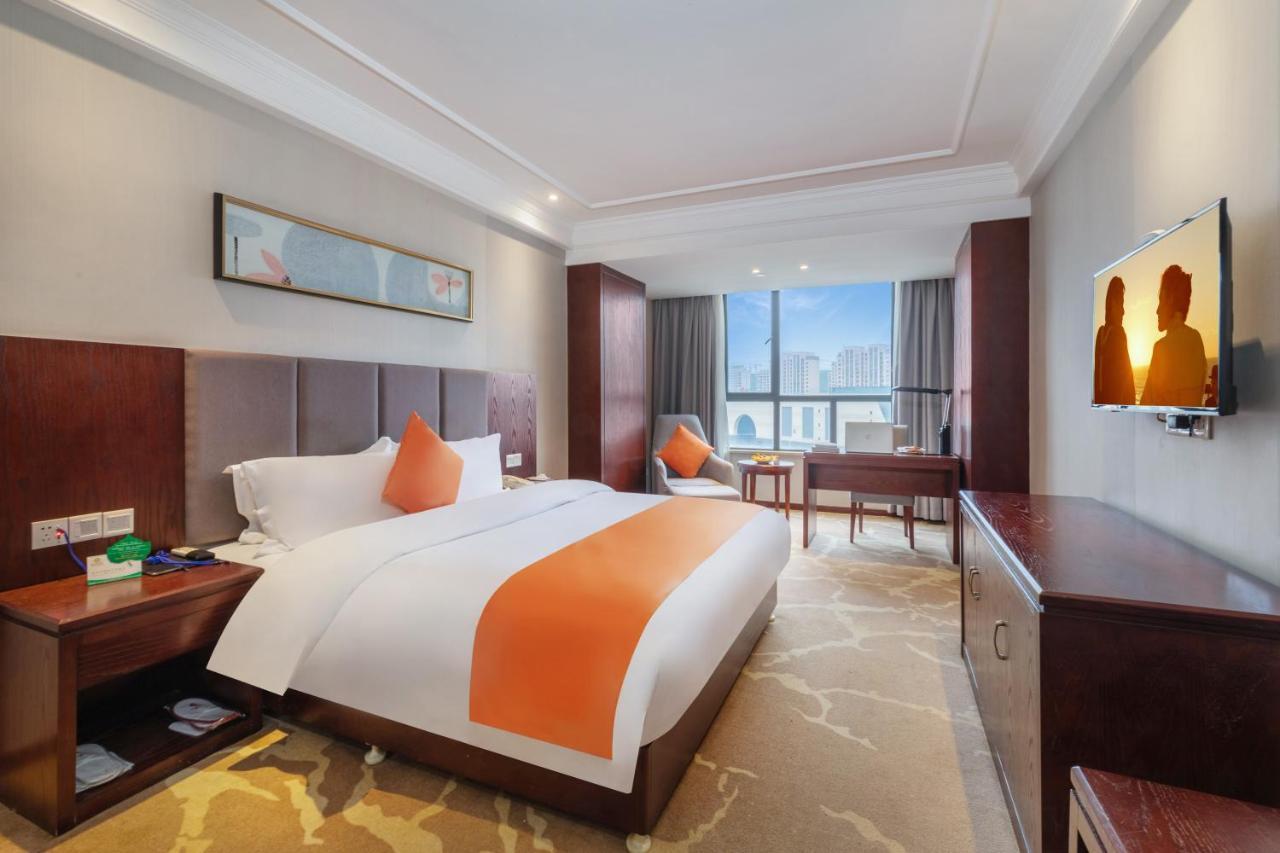 Huzhou Wealth Hotel Esterno foto