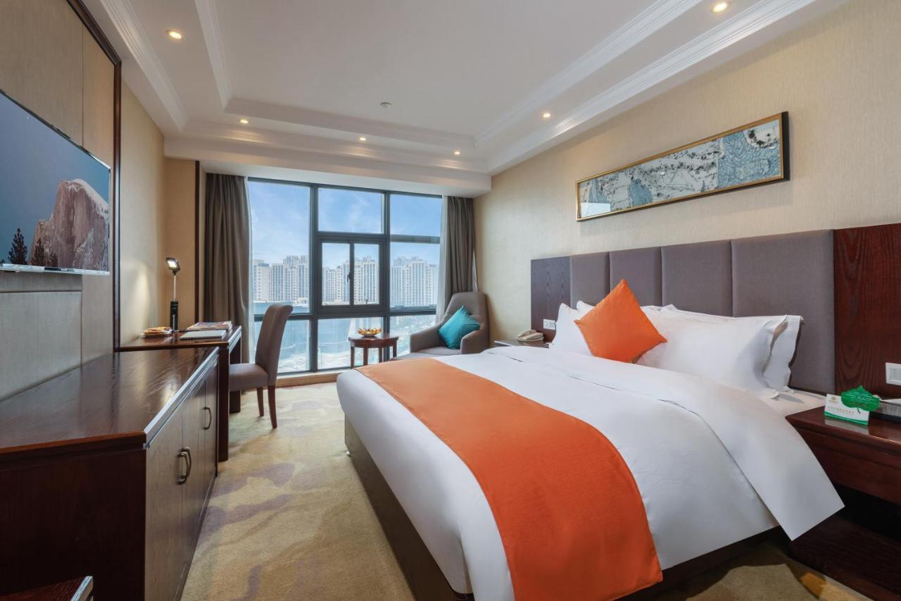 Huzhou Wealth Hotel Esterno foto